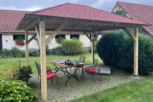 Holz-Pavillon Ibiza 300x400